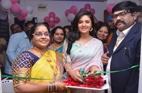 Sreemukhi Launches Maanvis Beauty Studio And Spa